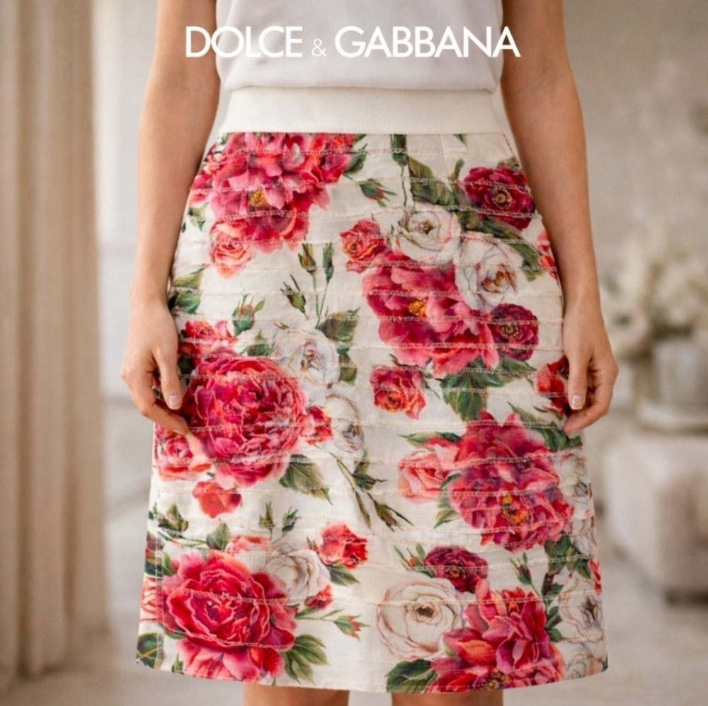 Dolce & Gabbana Feminine Floral A-Line Skirt, Size S, NWT, Knee Length - Picture 2 of 12